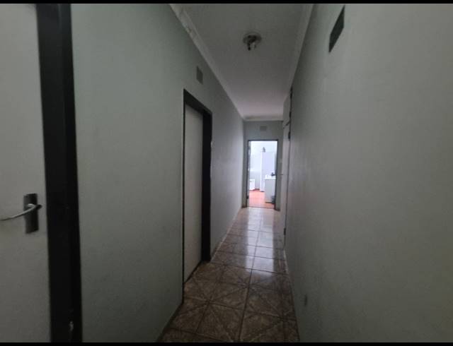 21 BEDROOM HOUSE FOR SALE IN VANDERBIJLPARK SE 7